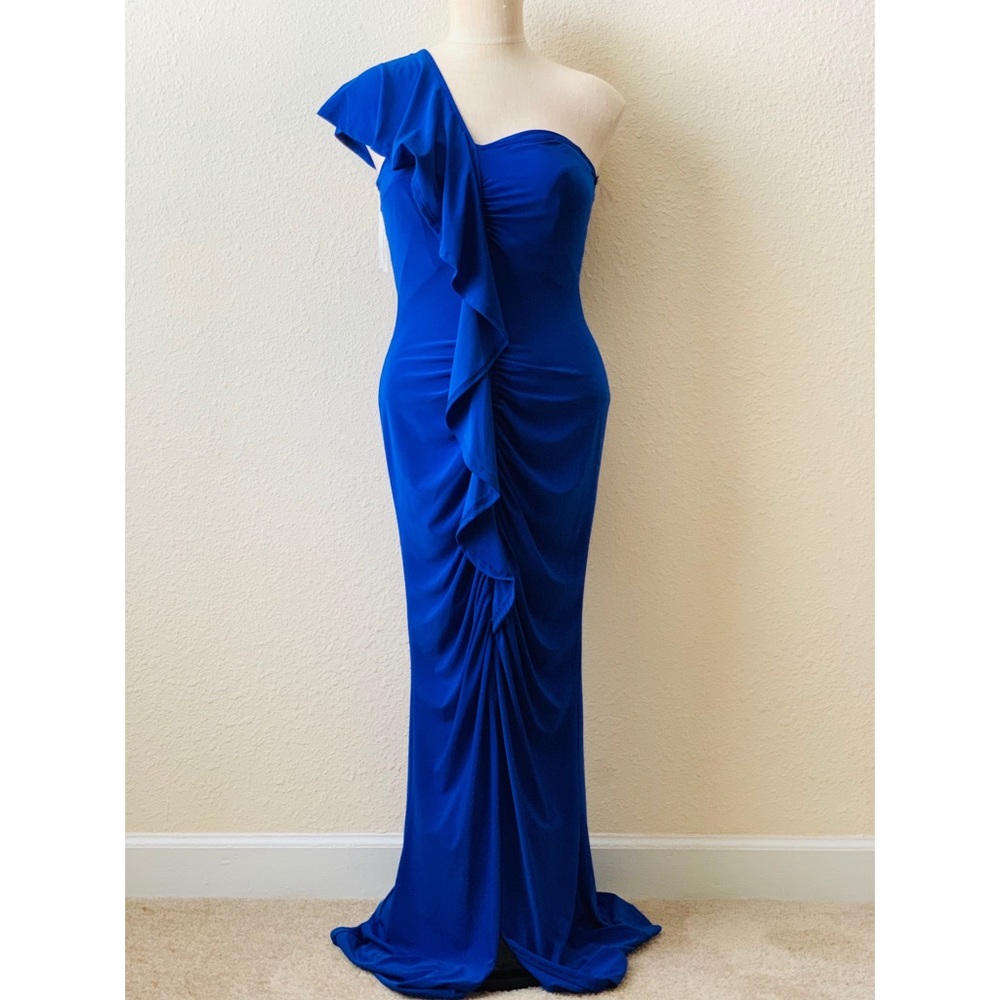 Dress - Picture 1 of 2